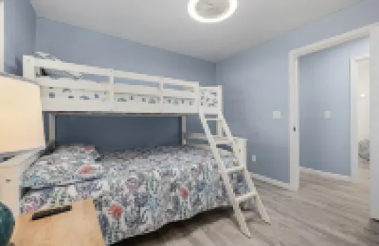 Beach Lovers Welcome, #303