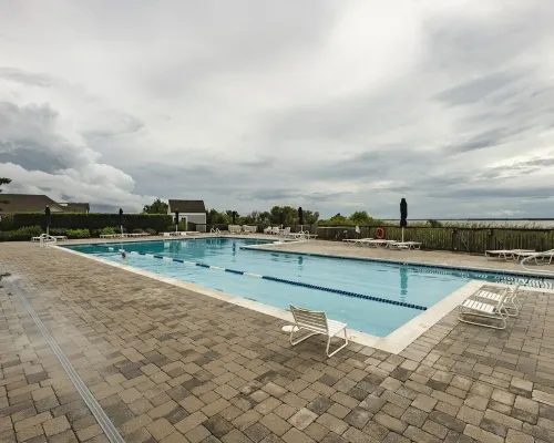 Wonderful House 3 Min Walk to Ocean; Community Pool, Celebrate the Simple Life! 杜克酒店