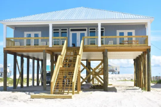 Soul Surfing II-August 2020: Breathtaking Sunset Island Views & Private Beach