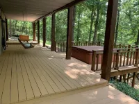 White River - Crooked Creek Log House