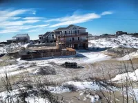 Lightly Salted OBX, Beach front Luxury, Wild Horses, Pool, Hot Tub, 4x4 Beach - 4-stjärniga