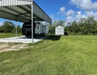 Peaceful, Quiet RV right near the beach @ Crystal Beach, Tx