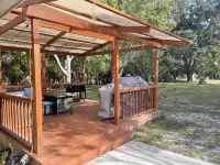 Tranquility on a Lake House- 3 miles from Weeki Wachee River Hotels in Spring Hill
