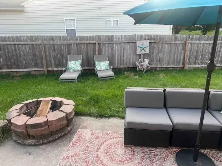 Ruoff Music Min Away-7Bed Spacious -Event Space-Close to Grande Park 10% Charity