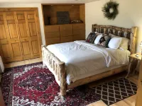 Perfect Mountain Home with Hot Tub - near RNMP park entrance - SPECIAL RATES! Hotels near Sprague Lake