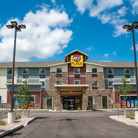 My Place Hotel-Aberdeen, SD
