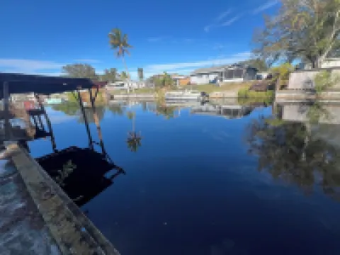 Charming 2-bedroom mobile home with WiFi and AC in Okeechobee