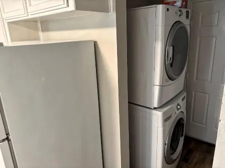 4 Mins to ATT Stadium! Cozy 2-bedroom Duplex Unit in charming Arlington Отели рядом с достопримечательностью «Университет Техас в Арлингтон»