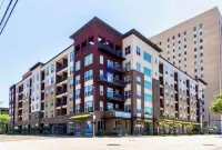 Apt 1-Bedroom FREE Parking in Downtown Houston with AC, WiFi, fitness room