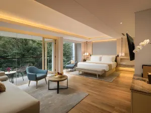 Padma Hotel Bandung