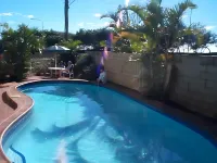 Northpoint Holiday Apartments - Ocean View