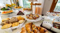 Hotel Terme Salvarola - breakfast