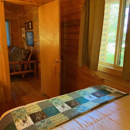 Aspen Cabin Columbia Mountain Ranch