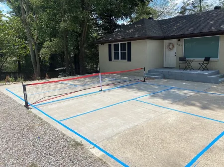 Hot Tub / Top 1% /  Kayaks /  950 Mbp /  Pets /  PickleB