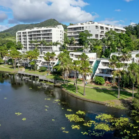 Charlesworth Bay Beach Resort
