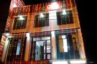 Hotel King City Hotels in Bahadarpur
