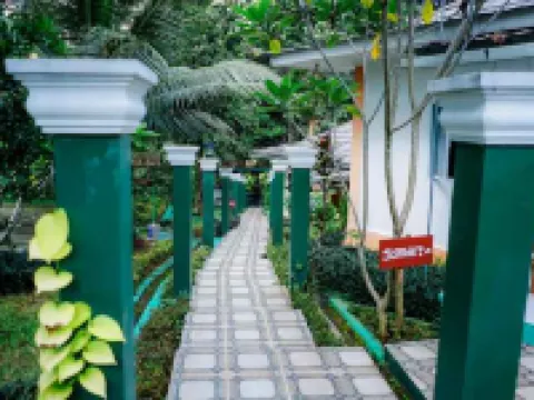 Homestay Alam Segar Hotels in Ciamis Regency