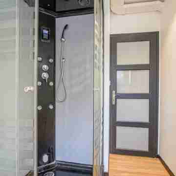 Douces Nuits Caennaises - City center apartment with free private parking Rooms