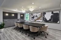 โรงแรมอากาวชิตองน์ซิร์คเคิล์