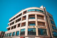 โซโฮมิดทาวน์โฮเทล