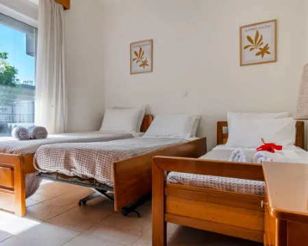 Mike's House in Kremasti Near the Beach Rhodes Hoteles en Kremasti