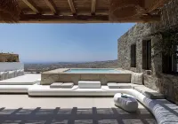WhiteArt Suites - Infinity Pools