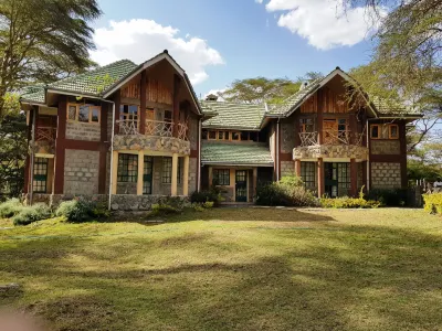 Ole Itiko Cottages Hotels in Karagita