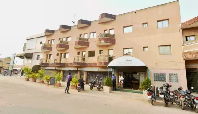 Jess Hotel Hôtels à proximité de : ADTF TOGO