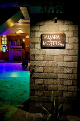 タマラ モーテルズ