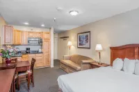 Sweetwater Lift Lodge