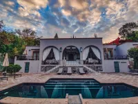 Casa Cien - 5-Star