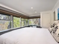 Pure Chalet Thredbo Hotels in Thredbo