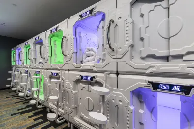 Art Seven Hostel Capsules Hotels near Edificio Espana