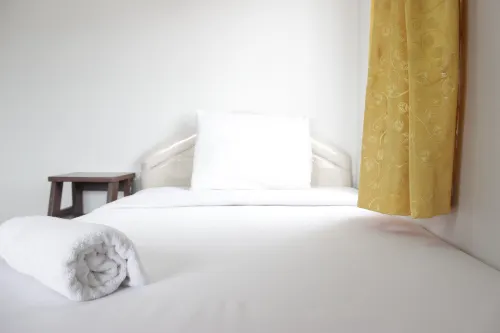 Spacious 2Br Apartment at Pinewood Near Jatos - piscina