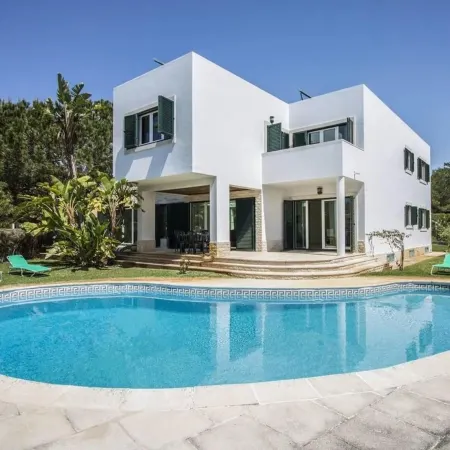 Villa Fati in PEN Nsula de Tr ia