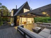 The Coast & Country Cottage Hotels in Flinders