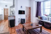 Sea Glass - 2 Bedroom Apartment - Manorbier - Parkplatz