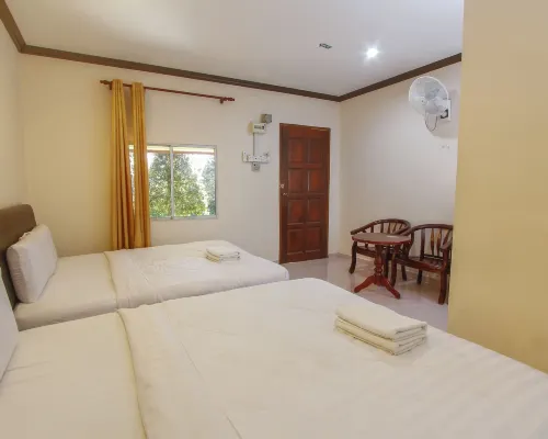 Tanjung Puteri Motel Hotels near Craft Cultural Complex