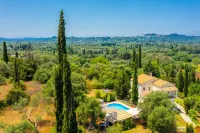 Villa Mavrikia - Villas