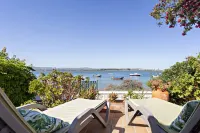 Villa Lydia in Faro With 3 Bedrooms and 1 Bathrooms