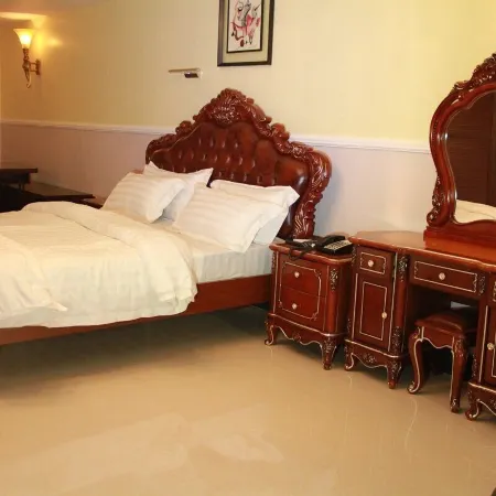 Greatwood Hotel