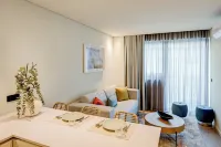 블리스풀 스위트 포르투 바이 가이아룸스