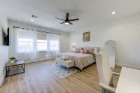 Modern Cozy Home with King Bed Hotel a 