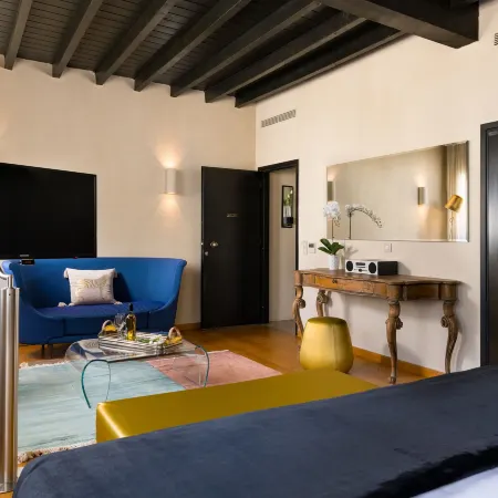 Allegory Boutique Hotel