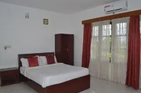 Safari Land Resort Hotels in Sholur
