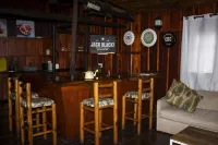 Rain Farm Game Lodge - bar