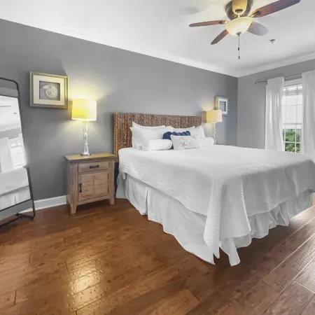 The Flipside 30A - 3 Br Condo by RedAwning