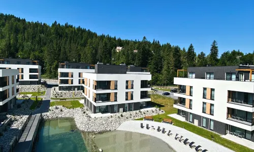 Vislow Resort