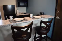 Menominee River Extended Stay Hotel Отели в г. Маринетт