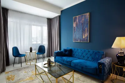 Metropole Apartments Old Center Hotels near London Red Cafe